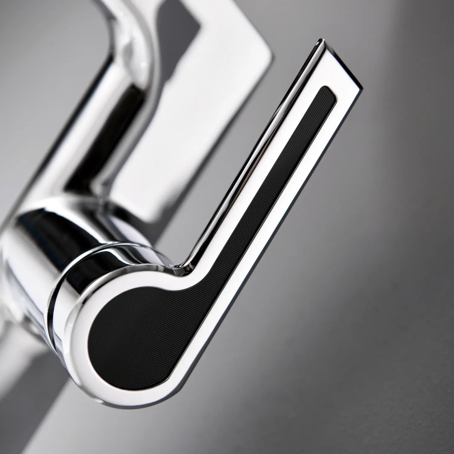 Loraven Pull-Out Faucet with Multi-Mode Sprayer-BF002