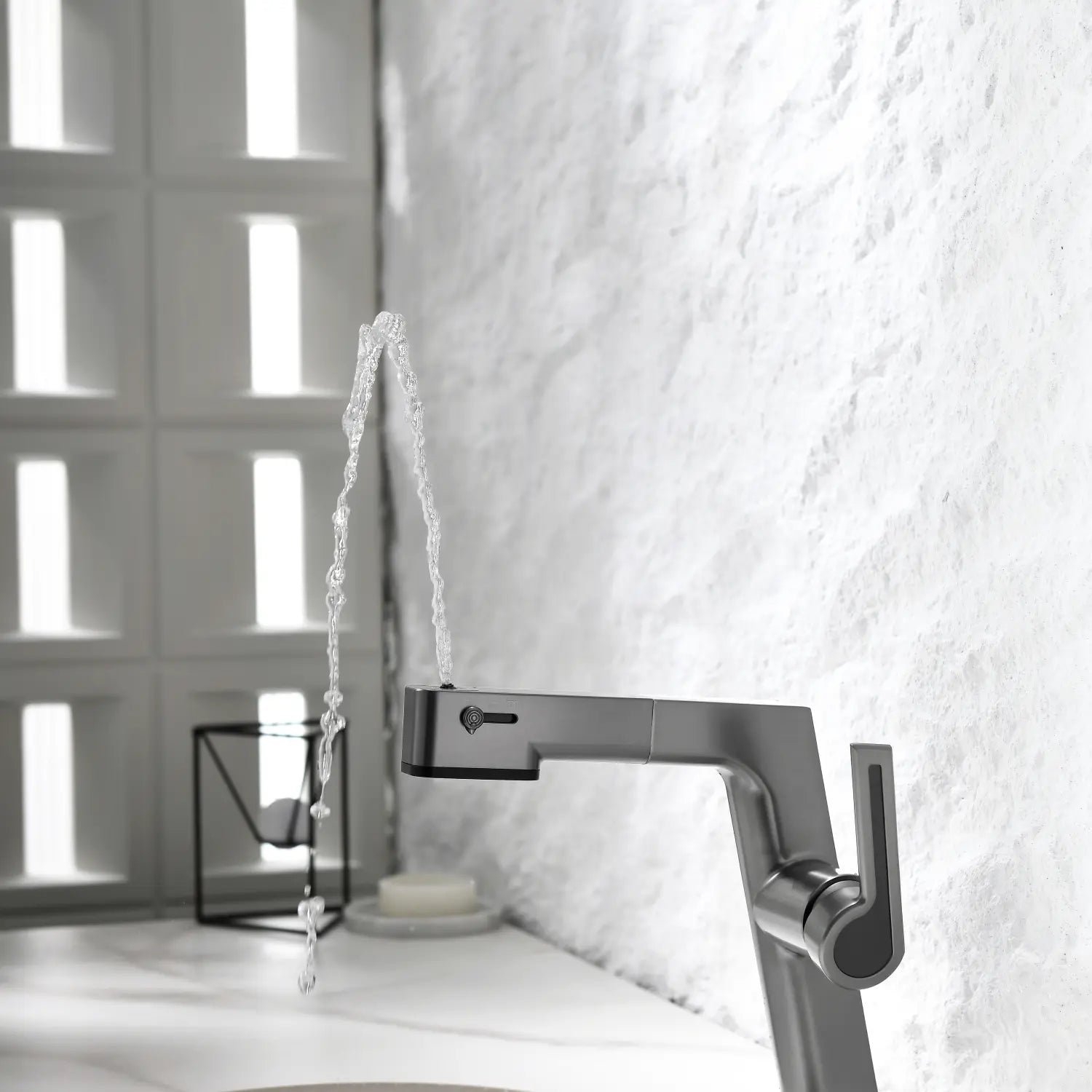 Loraven Pull-Out Faucet with Multi-Mode Sprayer-BF002