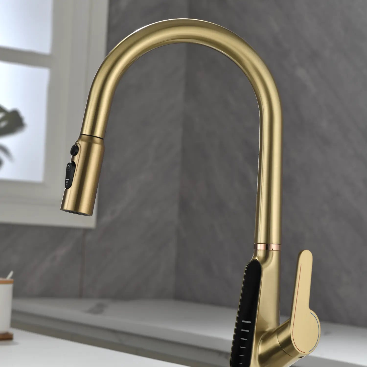 Loraven Pull-Out Kitchen Faucet with Triple Water Modes and Temperature-Time Display-KF006