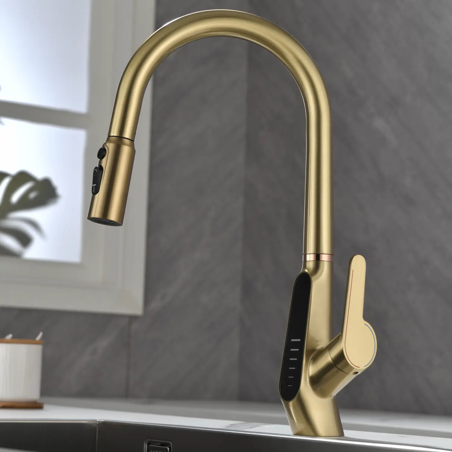 Loraven Pull-Out Kitchen Faucet with Triple Water Modes and Temperature-Time Display-KF006