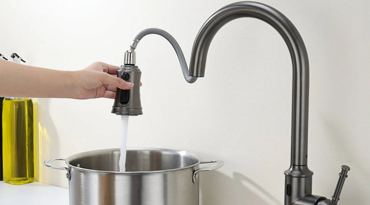 The Top 5 Advantages of Using a Pull-Down Kitchen Faucet